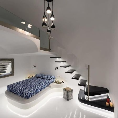 费拉Santorini Traditional Apt With Private Hot Tub公寓 外观 照片