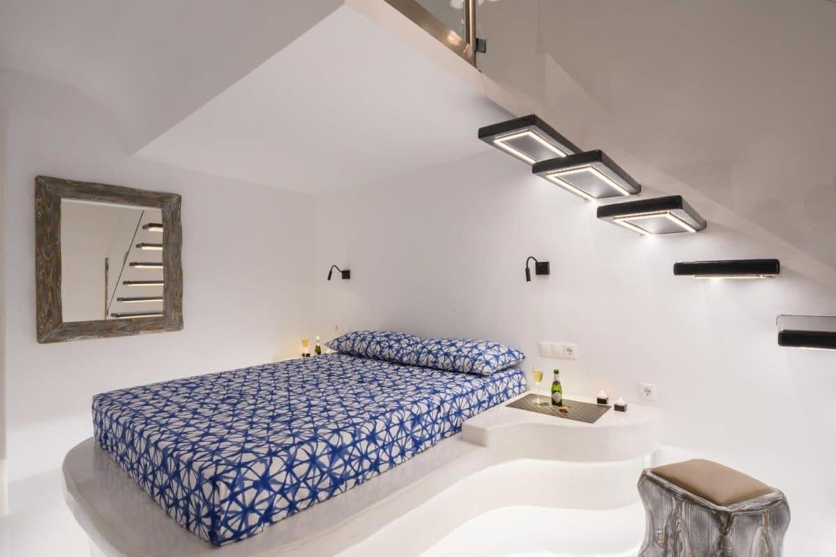 费拉Santorini Traditional Apt With Private Hot Tub公寓 外观 照片